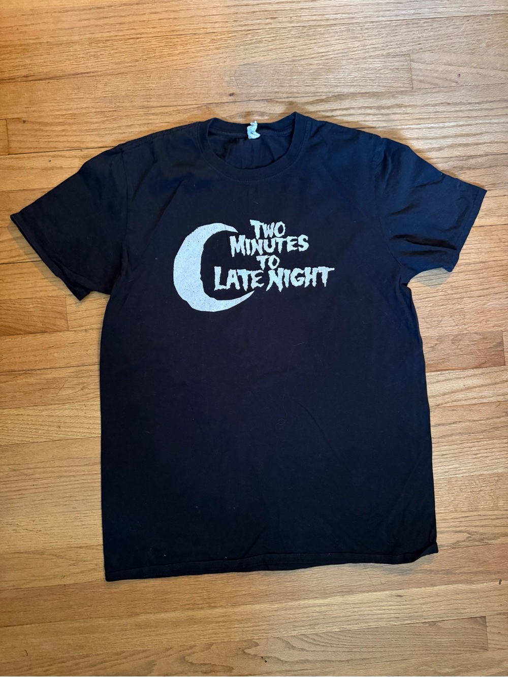 Two Minutes To Late Night Graphic Tee - Black